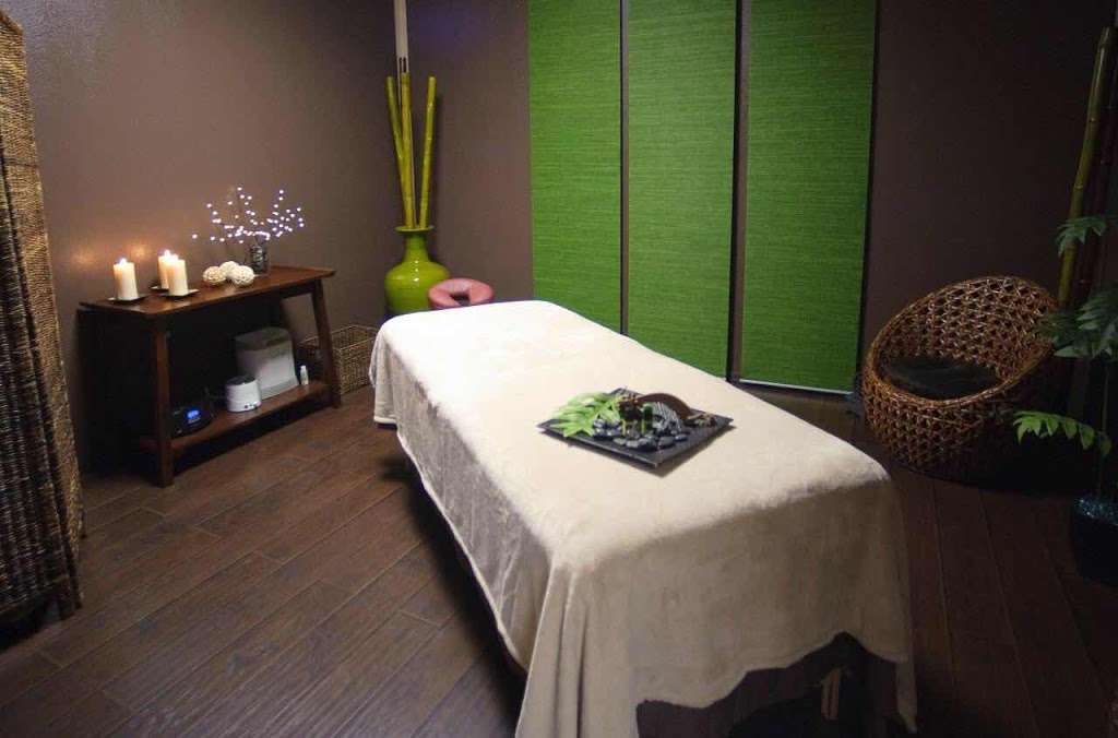 Head 2 Toe Day Spa | 4699 Auvergne Ave ste 16, Lisle, IL 60532, USA | Phone: (773) 717-4684