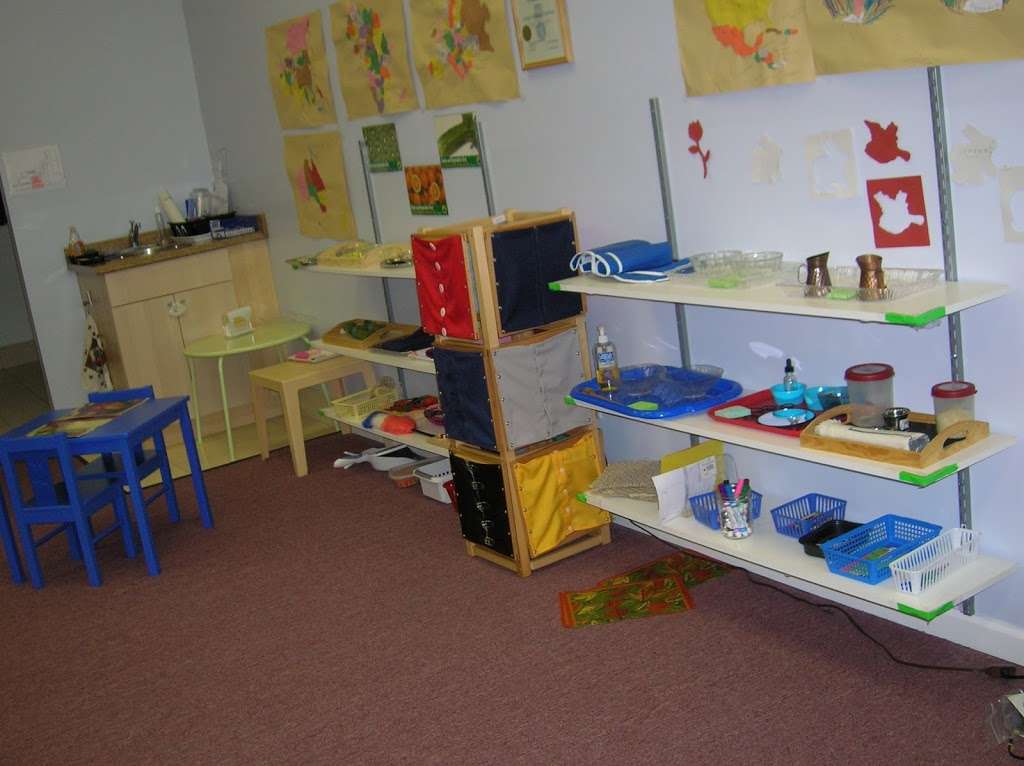 Montessori Childrens World | 12 Stults Rd #137, Dayton, NJ 08810, USA | Phone: (732) 230-2814