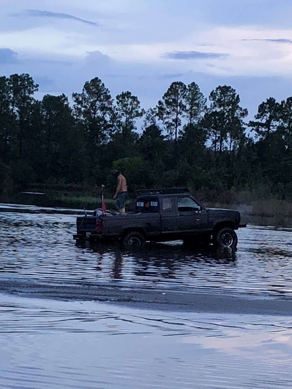 Clear Lake Mudhole | 7 Fisher Loop, Ocklawaha, FL 32179, USA