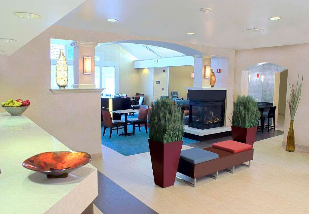 Residence Inn by Marriott Milpitas Silicon Valley | 1501 California Cir, Milpitas, CA 95035, USA | Phone: (408) 941-9222