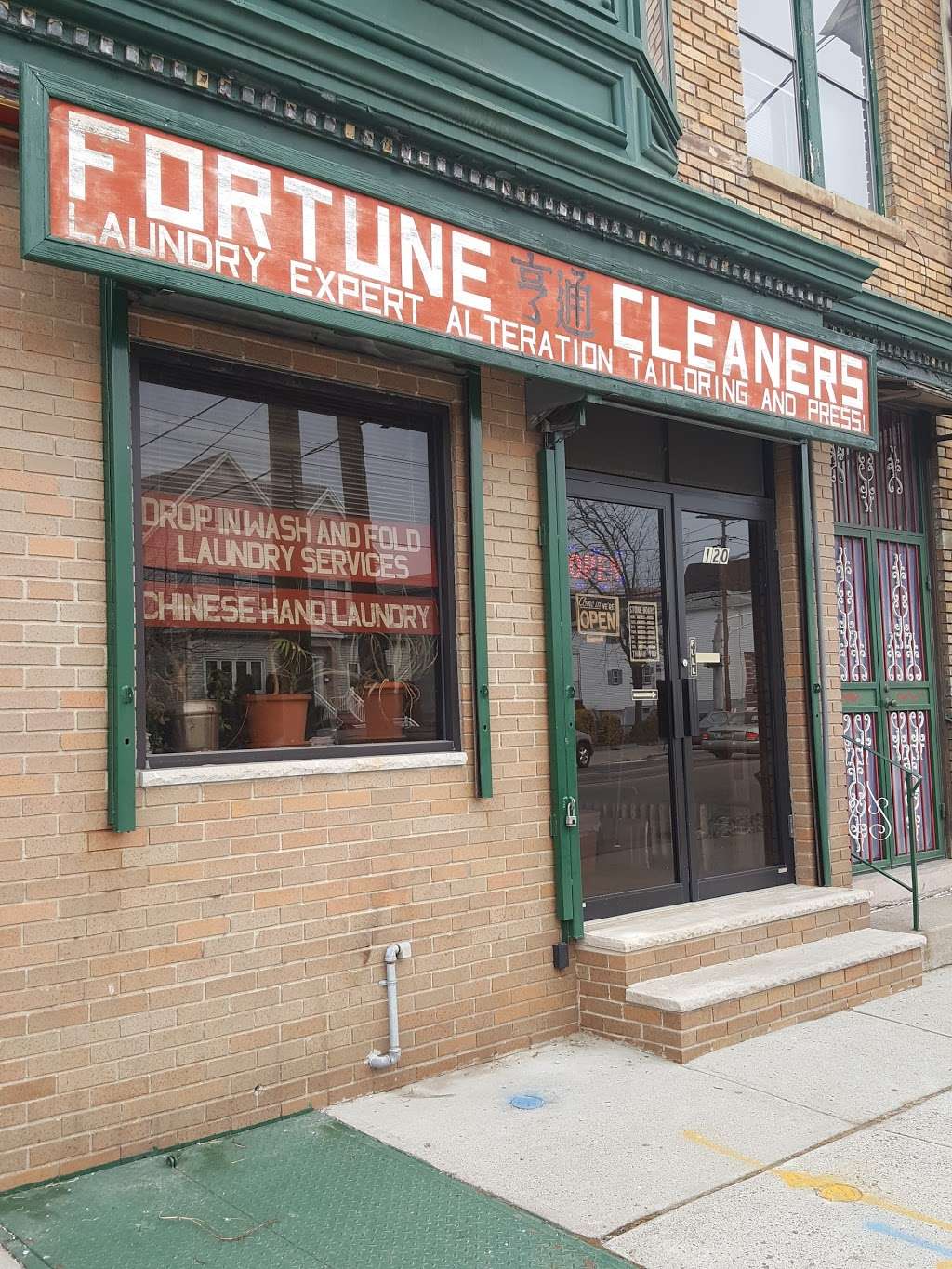 Fortune Cleaners - Dry Cleaning & Alterations | 120 John Fitzgerald Kennedy Blvd, Bayonne, NJ 07002, USA | Phone: (201) 437-8143