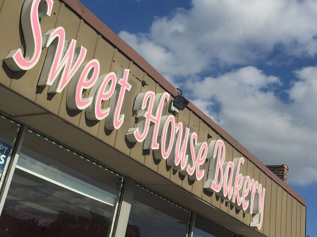 Sweet House Bakery | 8405 S Roberts Rd, Justice, IL 60458 | Phone: (708) 928-3962