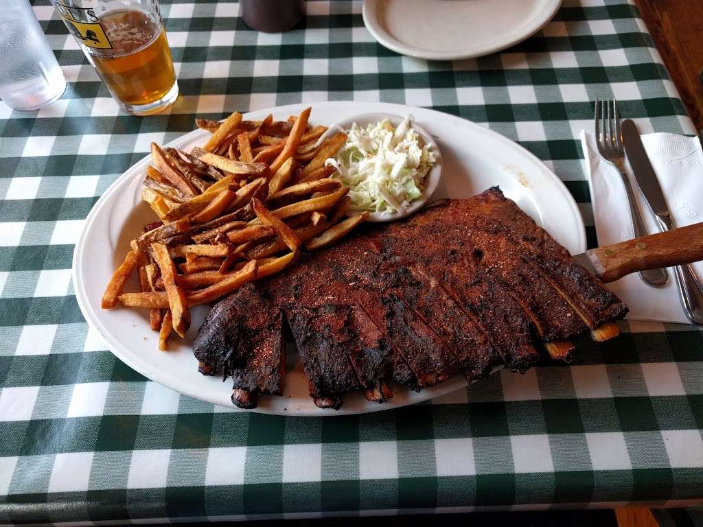 Barnstormer Barbeque | 1076 Rte 9W, Fort Montgomery, NY 10922, USA | Phone: (845) 446-0912