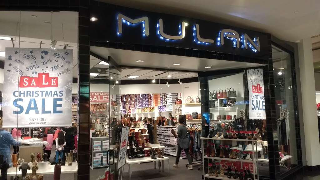 Mulan | 3333 W Touhy Ave, Lincolnwood, IL 60712 | Phone: (847) 568-9888