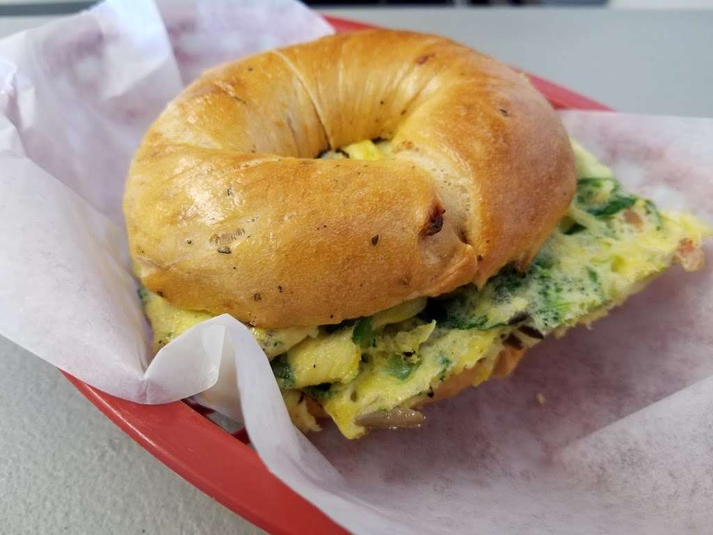 Hot Bagels & More - Atlantic City | 212 Pacific Ave, Atlantic City, NJ 08401 | Phone: (609) 541-3488