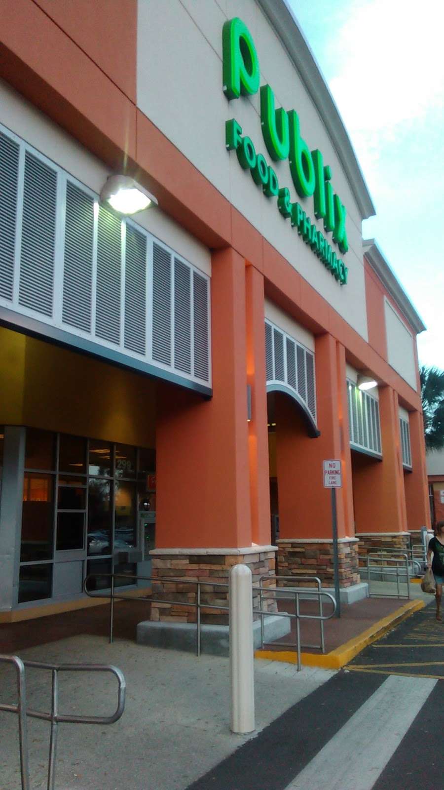 Publix Super Market at Northgate Shopping Center | 299 E International Speedway Blvd, DeLand, FL 32724, USA | Phone: (386) 734-7112