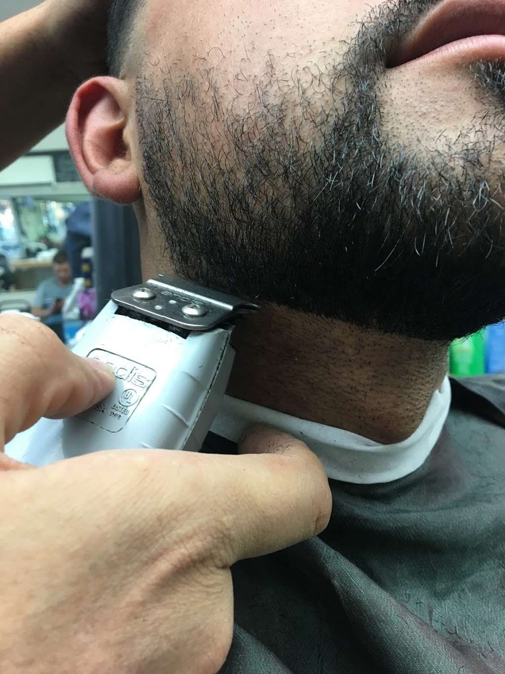 Paramount Barber Shop | 8404 Alondra Blvd, Paramount, CA 90723, USA | Phone: (562) 634-7073