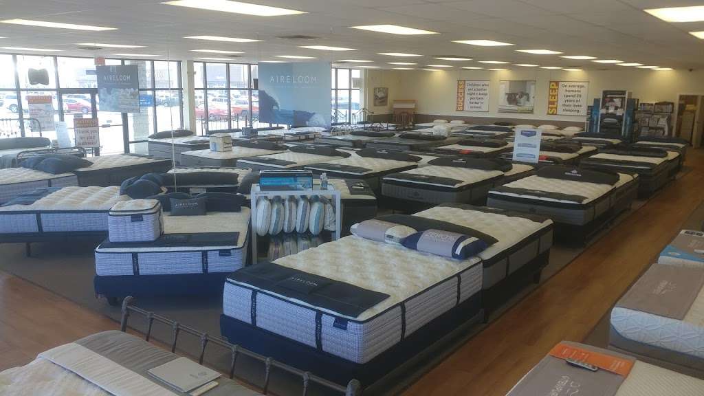 Mattress Warehouse of Chambersburg | 1710 Lincoln Way E #14, Chambersburg, PA 17202, USA | Phone: (717) 709-1500