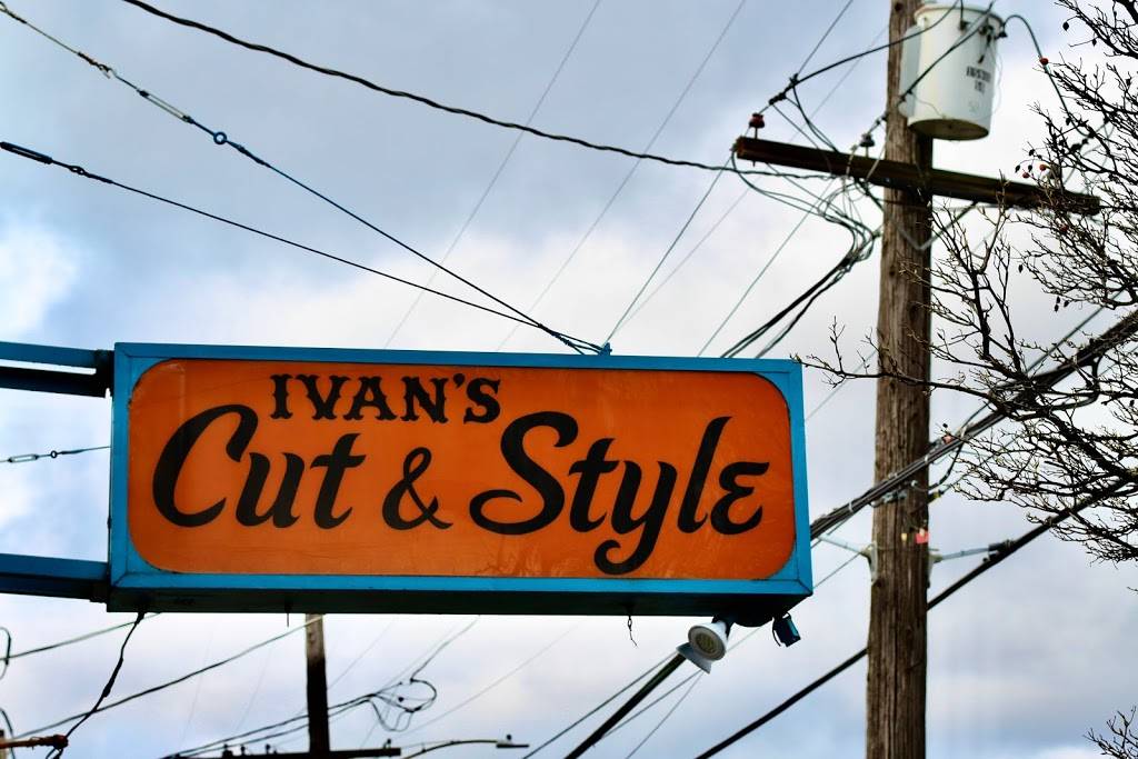Malcolm the Barber at Ivans Cut & Style | 5324 SE Foster Rd, Portland, OR 97206 | Phone: (503) 908-3406