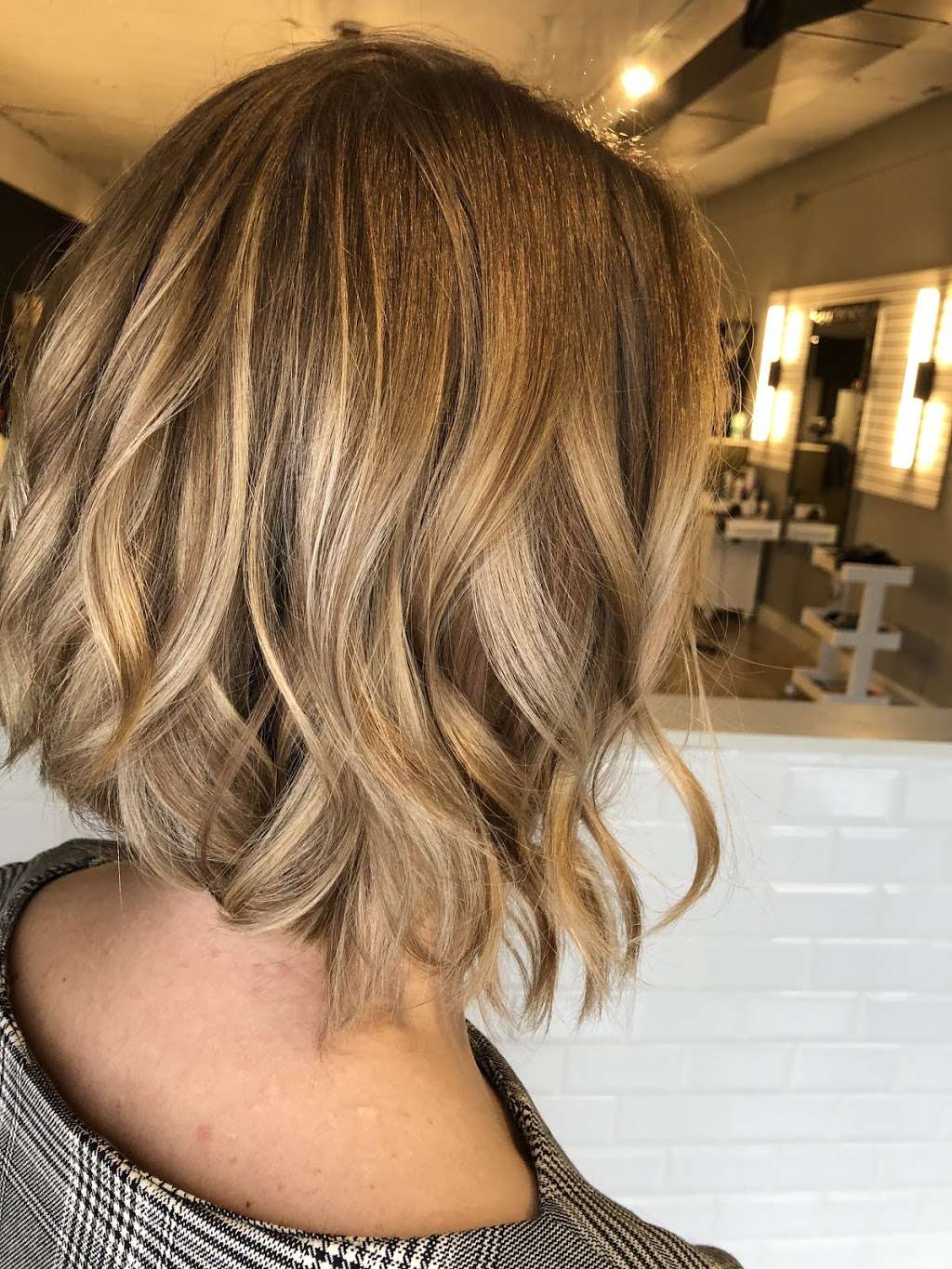 Modern Chic Hair by Hailey | 56 Main St, Oswego, IL 60543 | Phone: (630) 870-2105