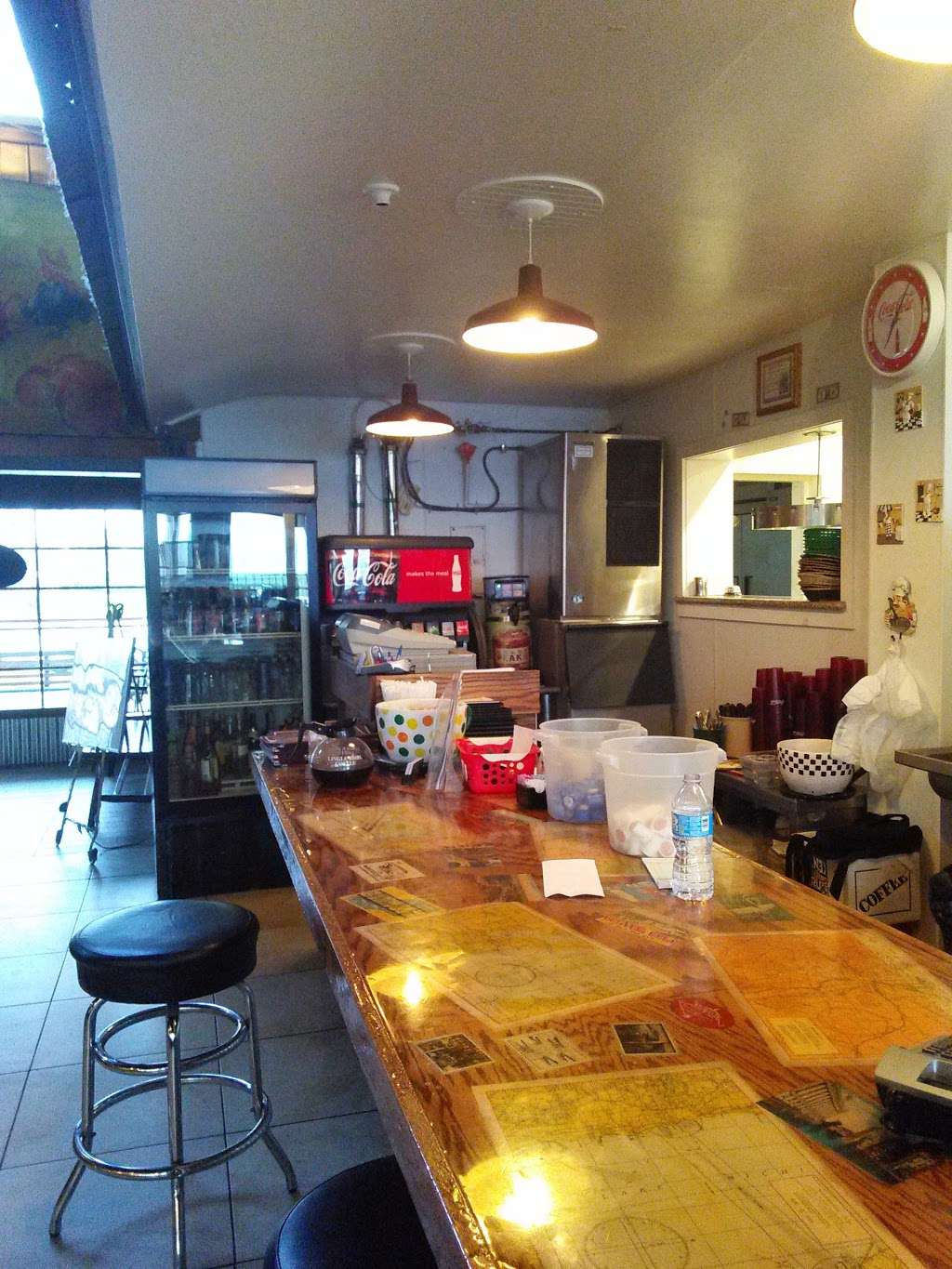 Flabob Airport Cafe | 4130 Mennes Ave # 7, Riverside, CA 92509, USA | Phone: (951) 787-1866