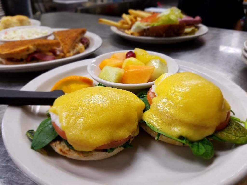 Breakfast Station | 4100 N Wickham Rd STE 123, Melbourne, FL 32935, USA | Phone: (321) 428-4810