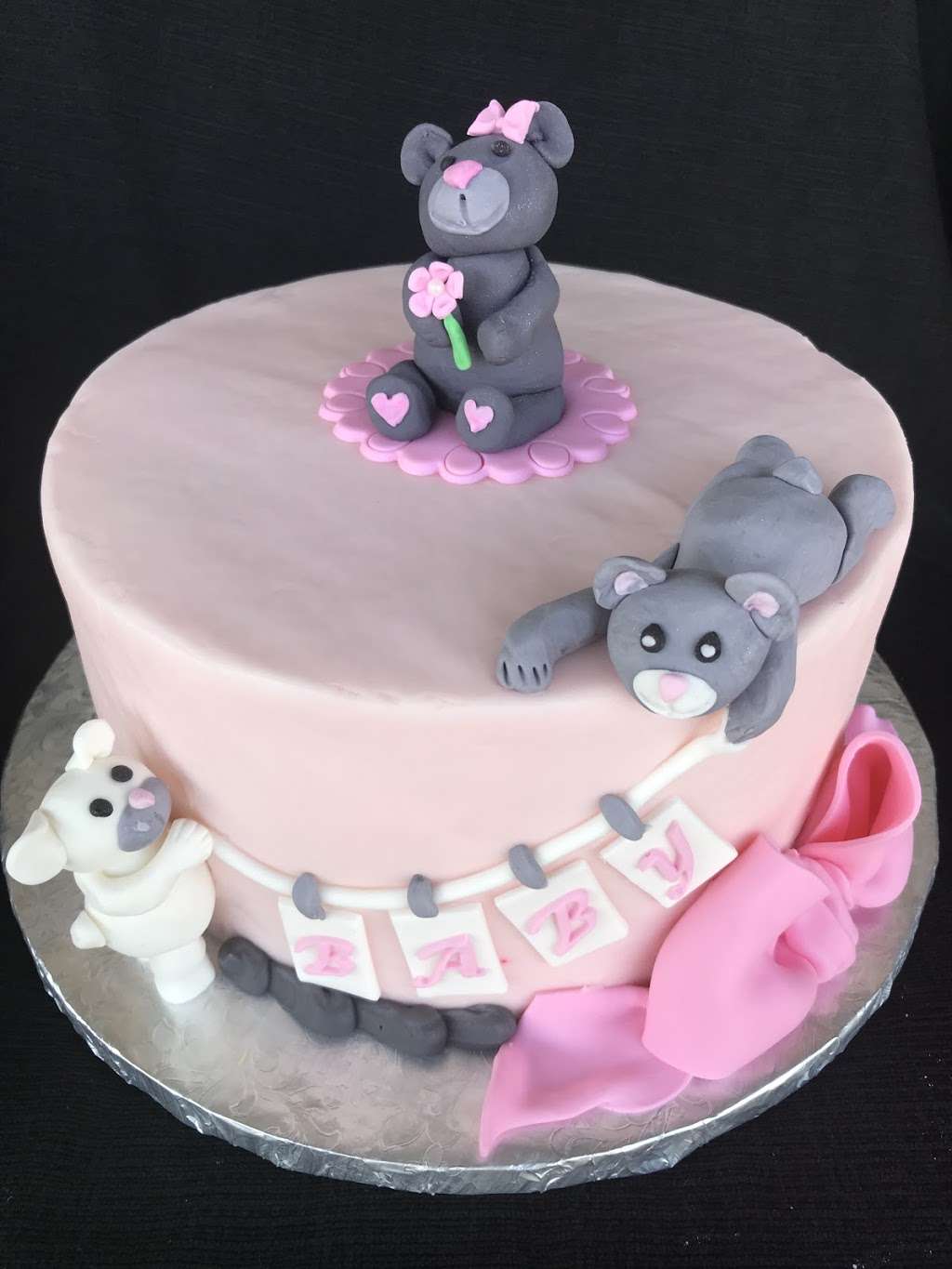 Amys Creative Cakes | 2045 Valley View Dr, Quakertown, PA 18951, USA | Phone: (215) 529-5763