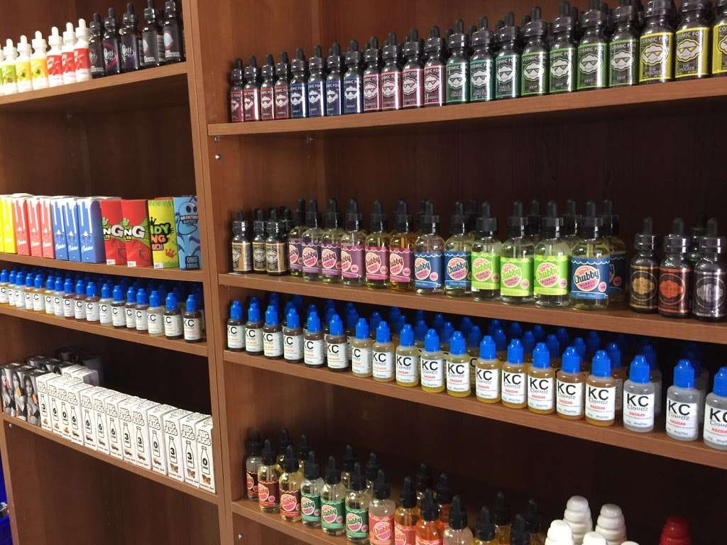 Glass And Vape | 7113 NW Barry Rd, Kansas City, MO 64153, USA | Phone: (816) 237-6823