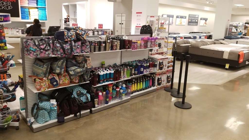 JCPenney | 730 Meyerland Plaza Mall, Houston, TX 77096 | Phone: (713) 666-3861