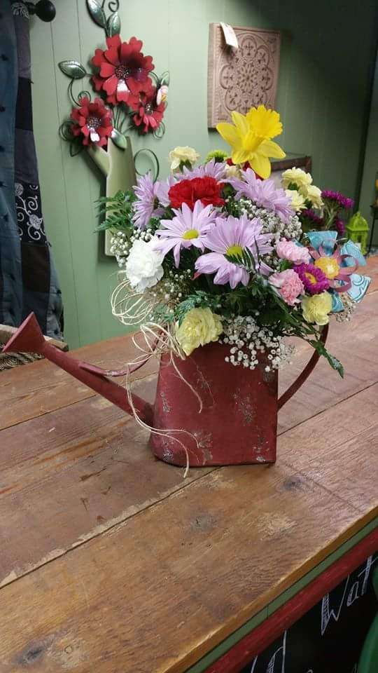 The Old Watering Can | 7681 W, IN-28, Elwood, IN 46036, USA | Phone: (765) 810-4852
