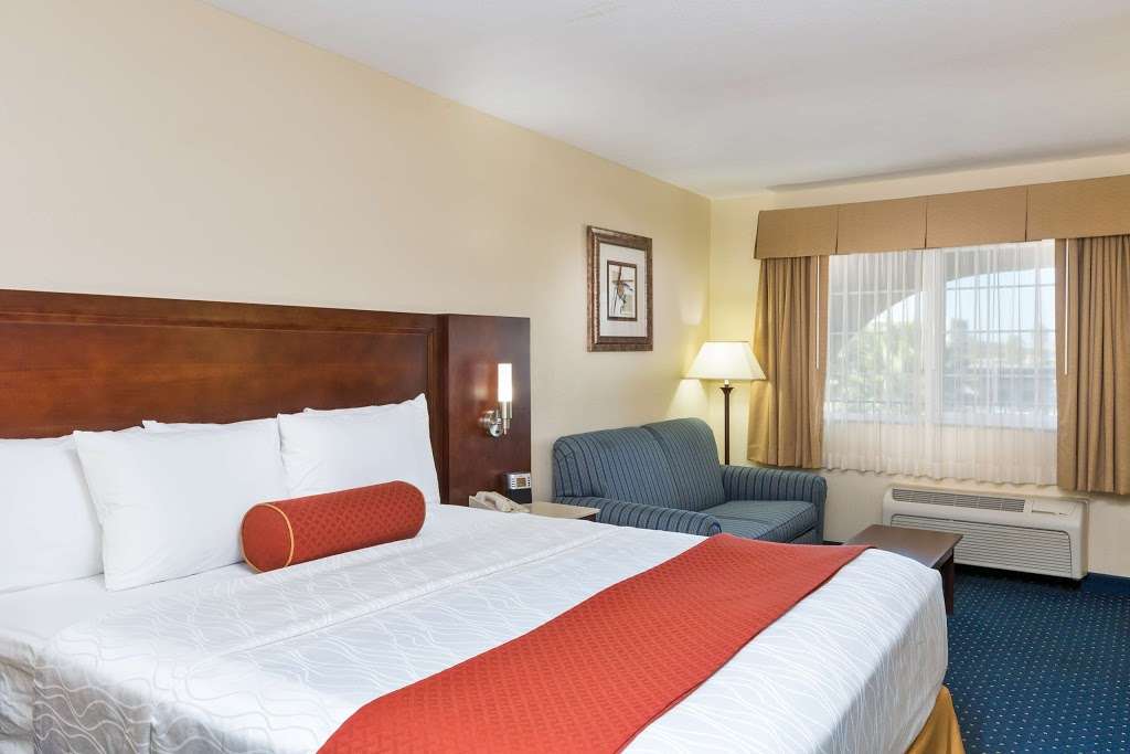 Best Western San Diego/Miramar Hotel | 9310 Kearny Mesa Rd, San Diego, CA 92126, USA | Phone: (858) 578-6600