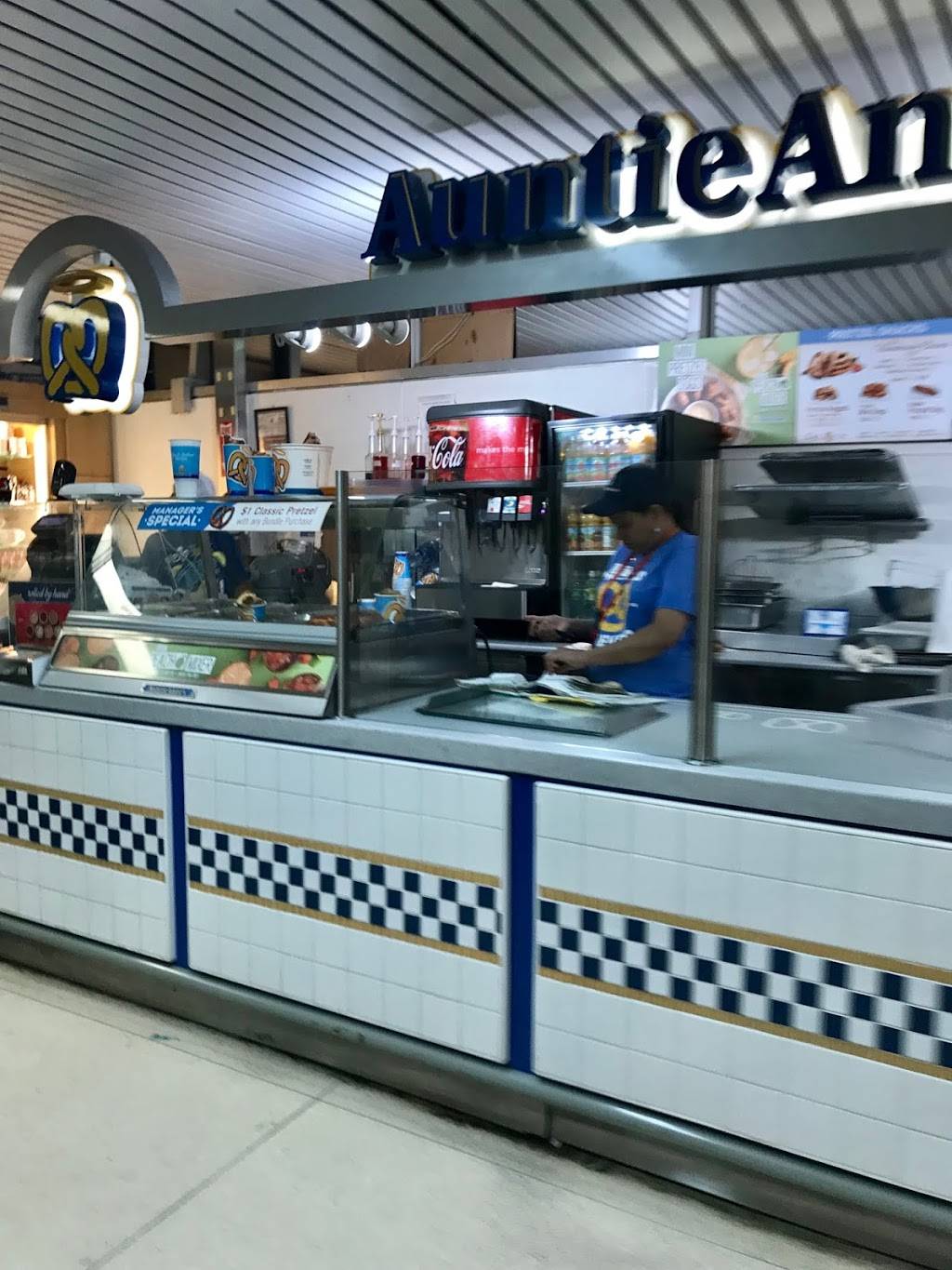 Auntie Annes | LaGuardia Rd, Flushing, NY 11371, USA | Phone: (347) 229-9091