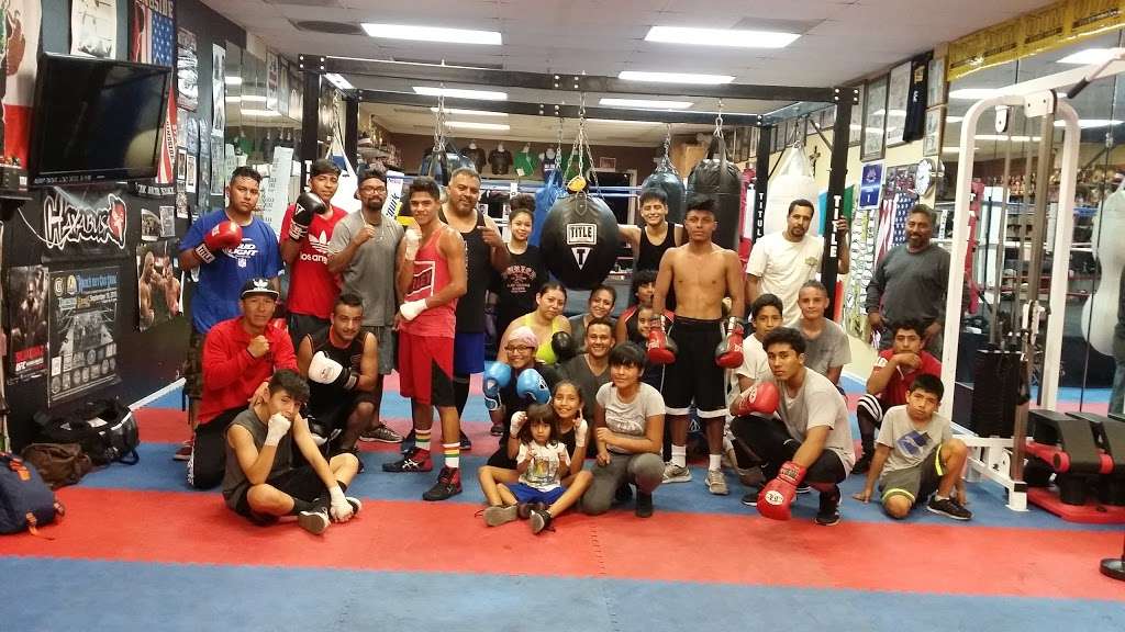 CHAMPKOM BOXING KICKBOXING STRIKING COACH SANTA ANA CA | 2428 N Grand Ave, Santa Ana, CA 92705, USA | Phone: (714) 874-8156