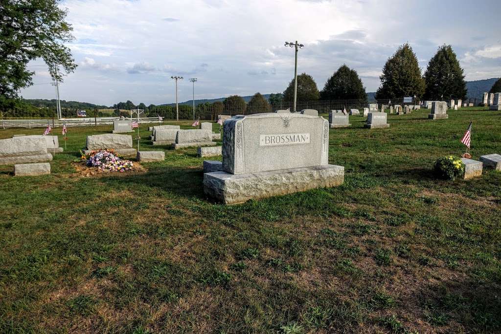 Womelsdorf Union Cemetery | N 2nd Ave, Womelsdorf, PA 19567, USA | Phone: (610) 589-2821