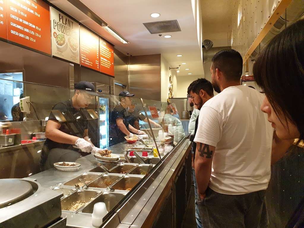 Chipotle Mexican Grill | 2121 W Main St Ste 210, Alhambra, CA 91801 | Phone: (626) 284-5509