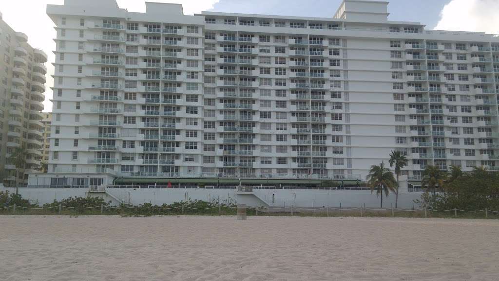 Ocean Pavilion Condominium | 5601 Collins Ave, Miami Beach, FL 33140, USA | Phone: (305) 865-6511