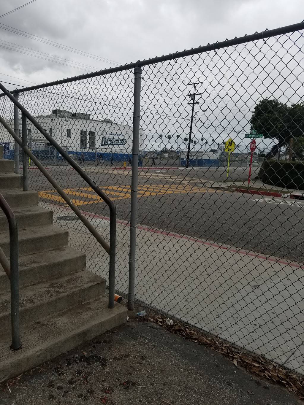 Peary Middle School | 1415 W Gardena Blvd, Gardena, CA 90247, USA | Phone: (310) 225-4200