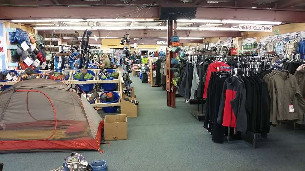 Estes Park Mountain Shop | 2050 Big Thompson Ave, Estes Park, CO 80517, USA | Phone: (970) 586-6548