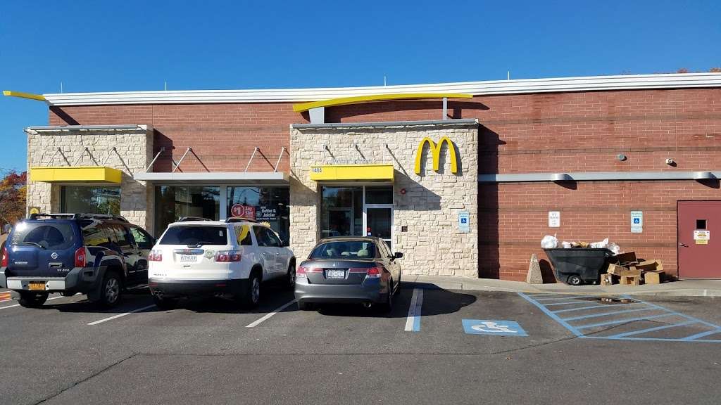 McDonalds | 1484 5th Ave, Bay Shore, NY 11706, USA | Phone: (631) 647-8472