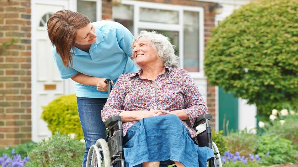 Sally Residential Care Home Camarillo | 940 Carissa Ct, Camarillo, CA 93012, USA | Phone: (805) 701-1246