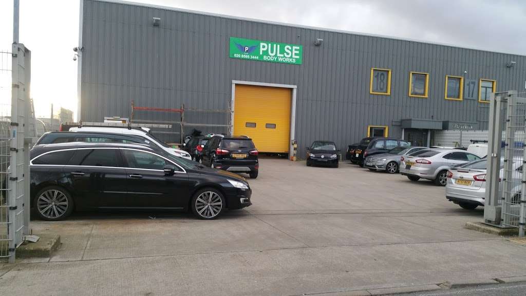 Pulse Bodyworks Ltd | Unit 18, Gemini Business Park, Hornet Way, Beckton, London E6 7FF, UK | Phone: 020 8595 3444