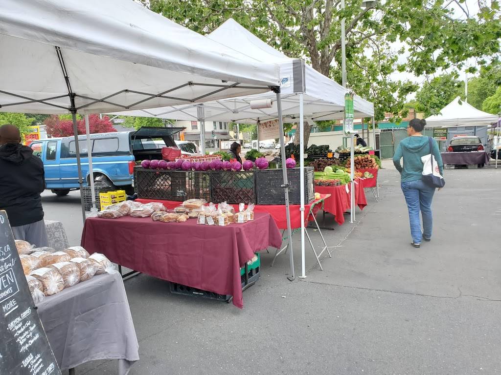 Pinole Farmers Market | 798 Fernandez Ave, Pinole, CA 94564, USA | Phone: (925) 825-9090