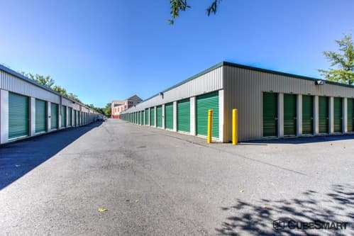 CubeSmart Self Storage | 6120 Little Ox Rd, Fairfax Station, VA 22039, USA | Phone: (703) 425-8588