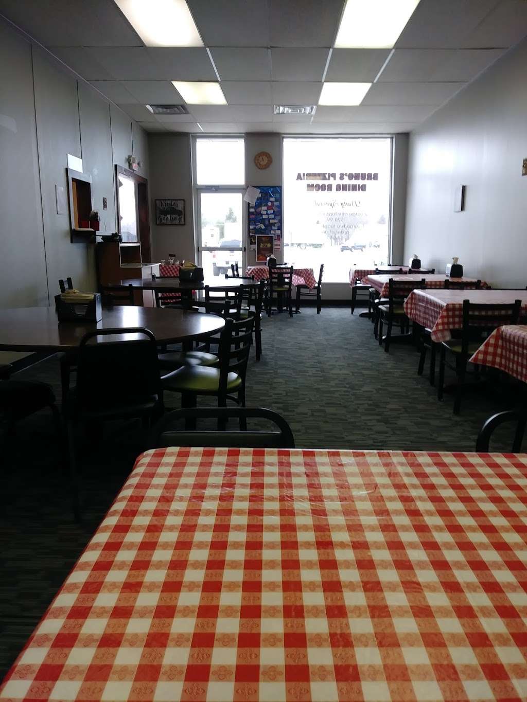 Brunos Pizzeria | 1447 E Wabash St, Frankfort, IN 46041, USA | Phone: (765) 659-2121