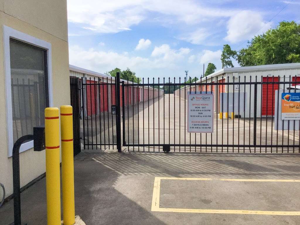 StorQuest Self Storage | 2300 Bay Area Blvd, Friendswood, TX 77546 | Phone: (281) 816-9390