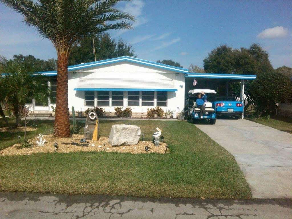 Haselton Village 14 Coral St, Eustis, FL 32726