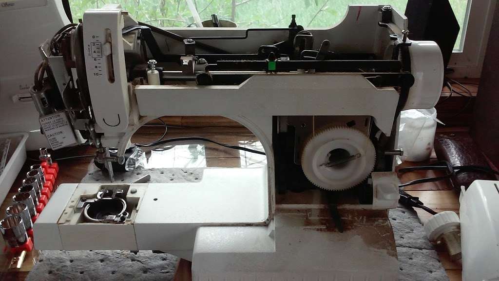 Chets Sewing Machine Repair and Service | S Garfield Ave, Loveland, CO 80537, USA | Phone: (970) 541-1187