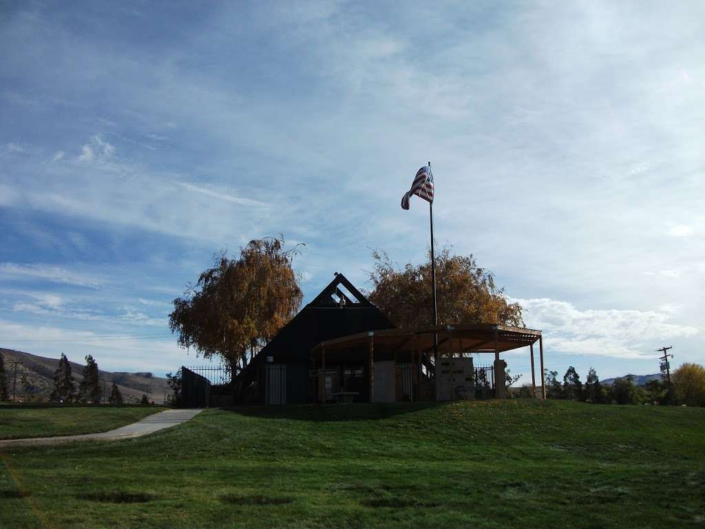 Tehachapi Public Cemetery District | Westside Cemetery: 920 Enterprise Way Eastside Cemetery: 820 Burnett Road mailing address: POBox 248 Tehachapi CA 93581, Tehachapi, CA 93561, USA | Phone: (661) 822-3842