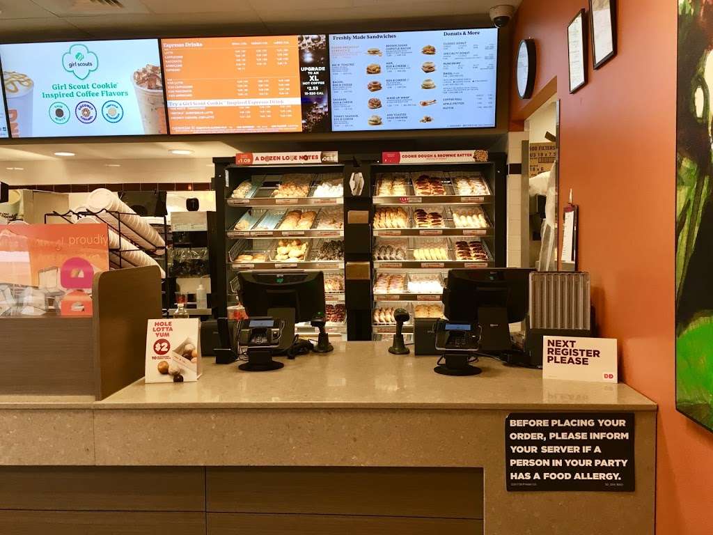 Dunkin | 190 Crock Wells Mill Dr, Winchester, VA 22603, USA | Phone: (540) 722-4777