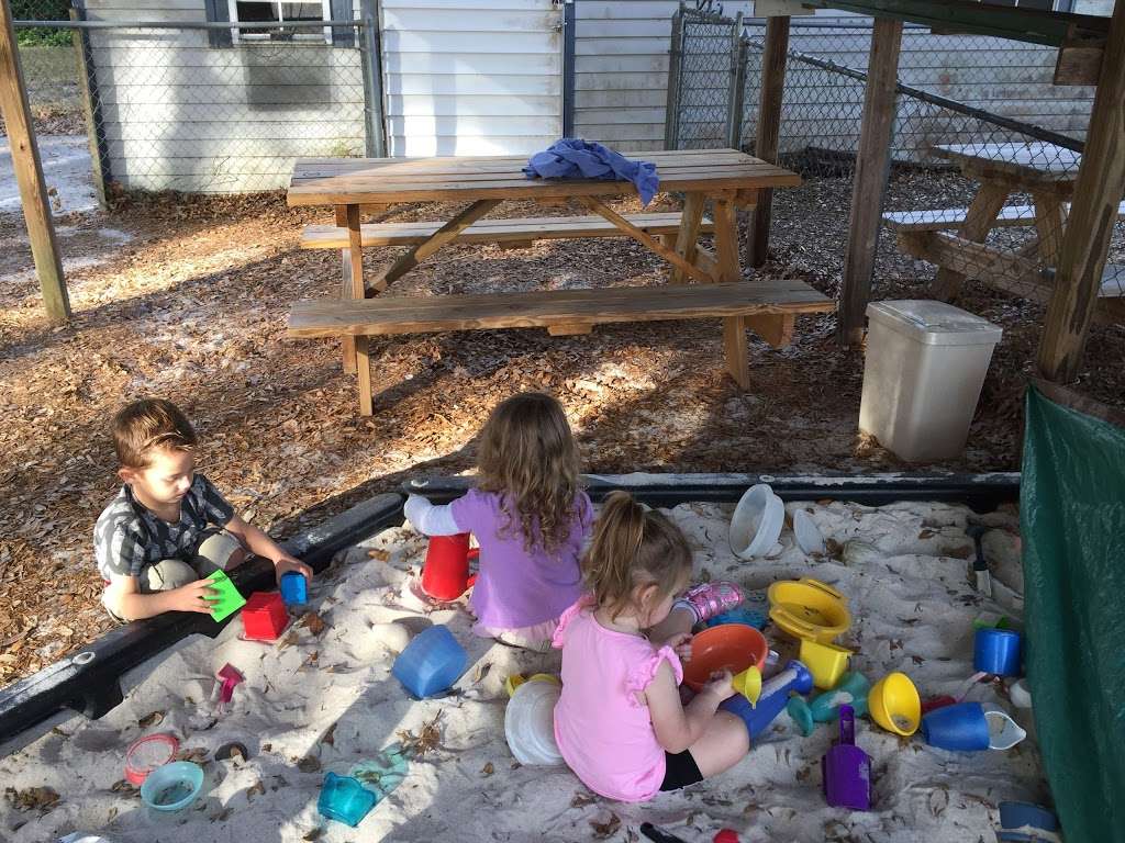 Creative Play Learning Center | 650 W New York Ave, DeLand, FL 32720, USA | Phone: (386) 873-4757