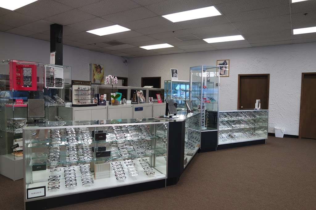 Miami Optical | 3125 S Ashland Ave, Chicago, IL 60608, USA | Phone: (773) 890-1100