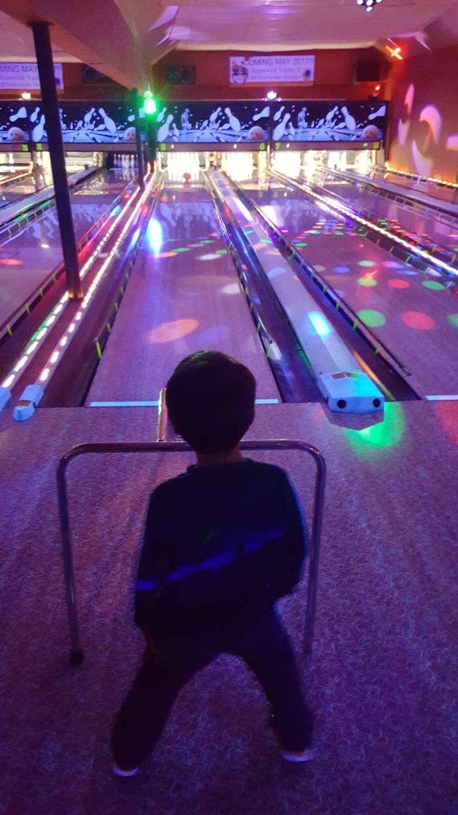 Mountainhome Bowling Center | 109 Golf Dr, Cresco, PA 18326, USA | Phone: (570) 595-2518