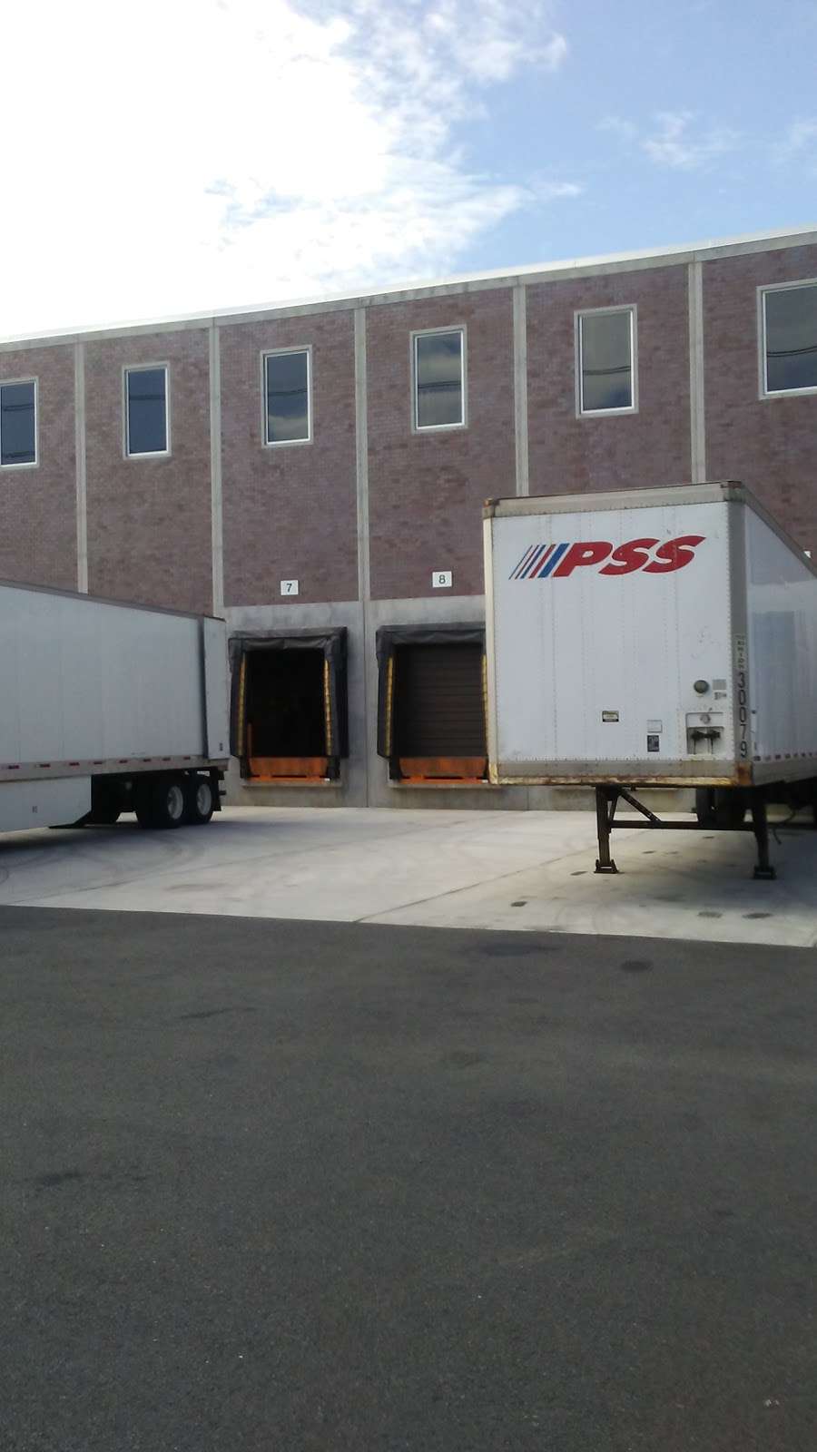 PSS Warehouse | Dayton, NJ 08810