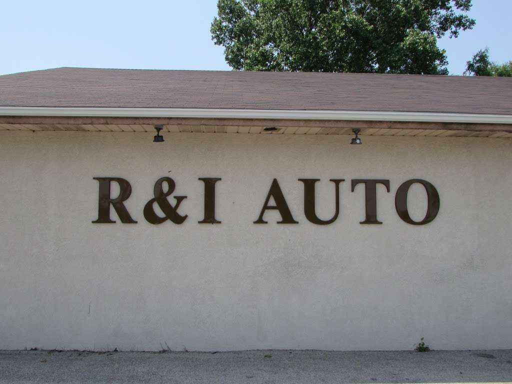 R & I Auto | 28915 N Herky Dr, Lake Bluff, IL 60044 | Phone: (224) 643-7550