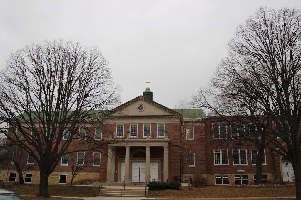 Christ King School 2646 N Swan Blvd Wauwatosa WI 53226 USA