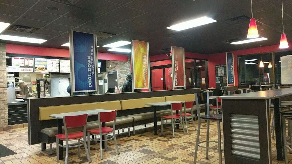 Burger King | 5625 Emerson Way, Indianapolis, IN 46220, USA | Phone: (317) 253-8280