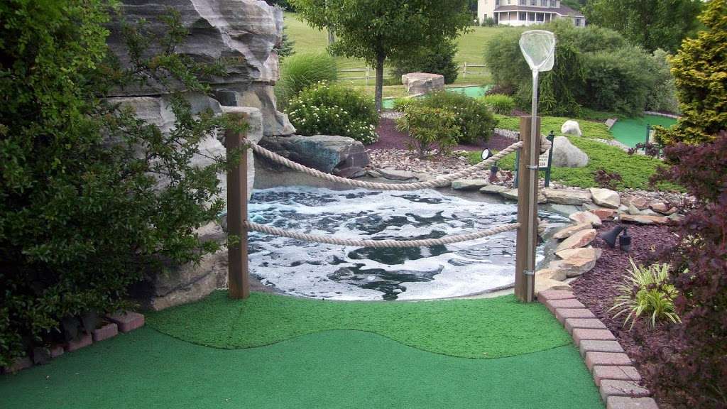 Burnies Italian Ice and Mini Golf | 2I2 North, PA-183, Schuylkill Haven, PA 17972, USA | Phone: (570) 739-2229