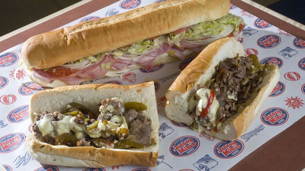 Jersey Mikes Subs | 260 N West End Blvd, Quakertown, PA 18951 | Phone: (267) 347-4191