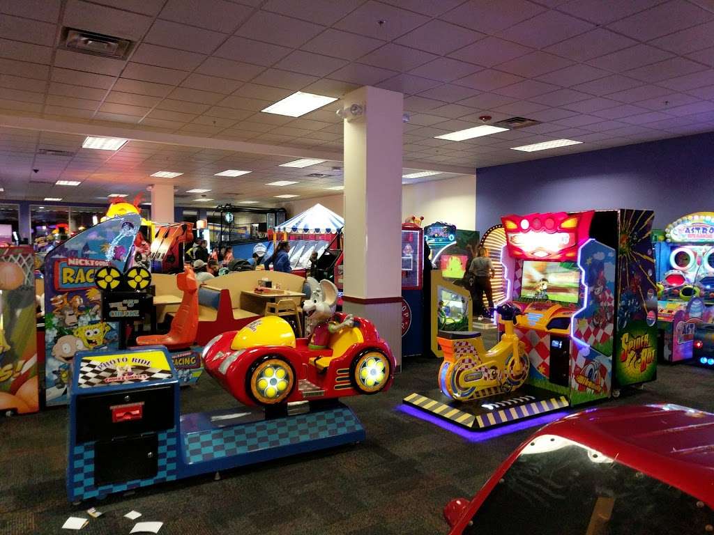 Chuck E. Cheeses | 701 NJ-440 #383, Jersey City, NJ 07304, USA | Phone: (201) 434-2500