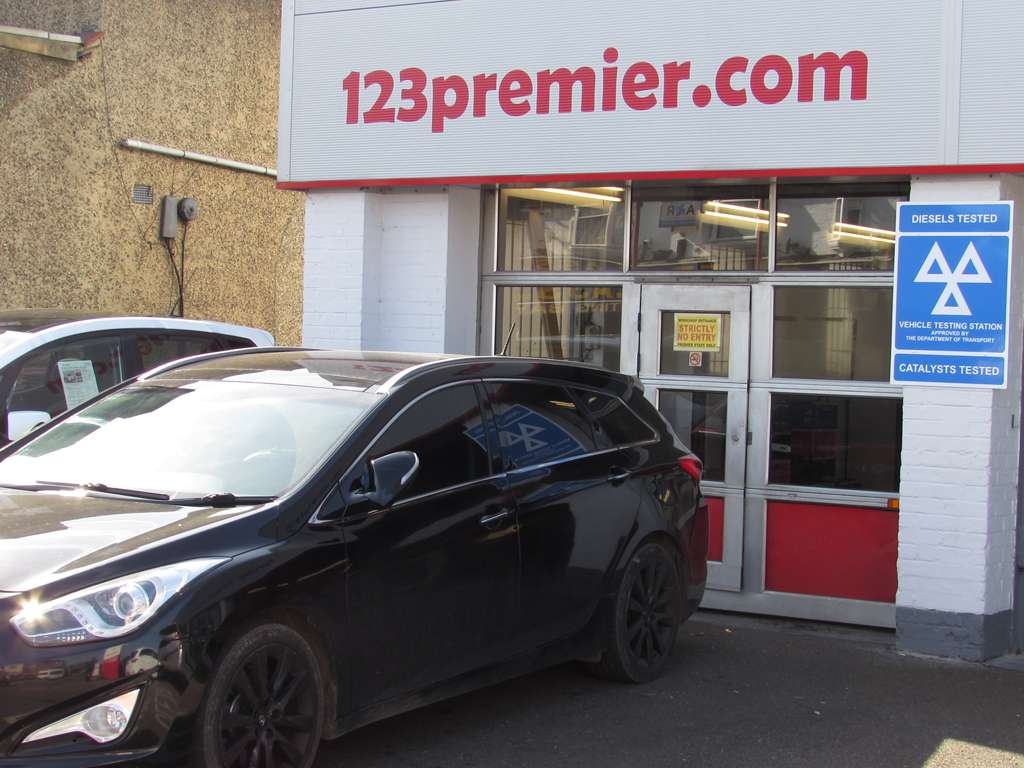 Premier Autocentres | 184-214, Blackfen Rd, Sidcup DA15 8PT, UK | Phone: 020 3131 8927